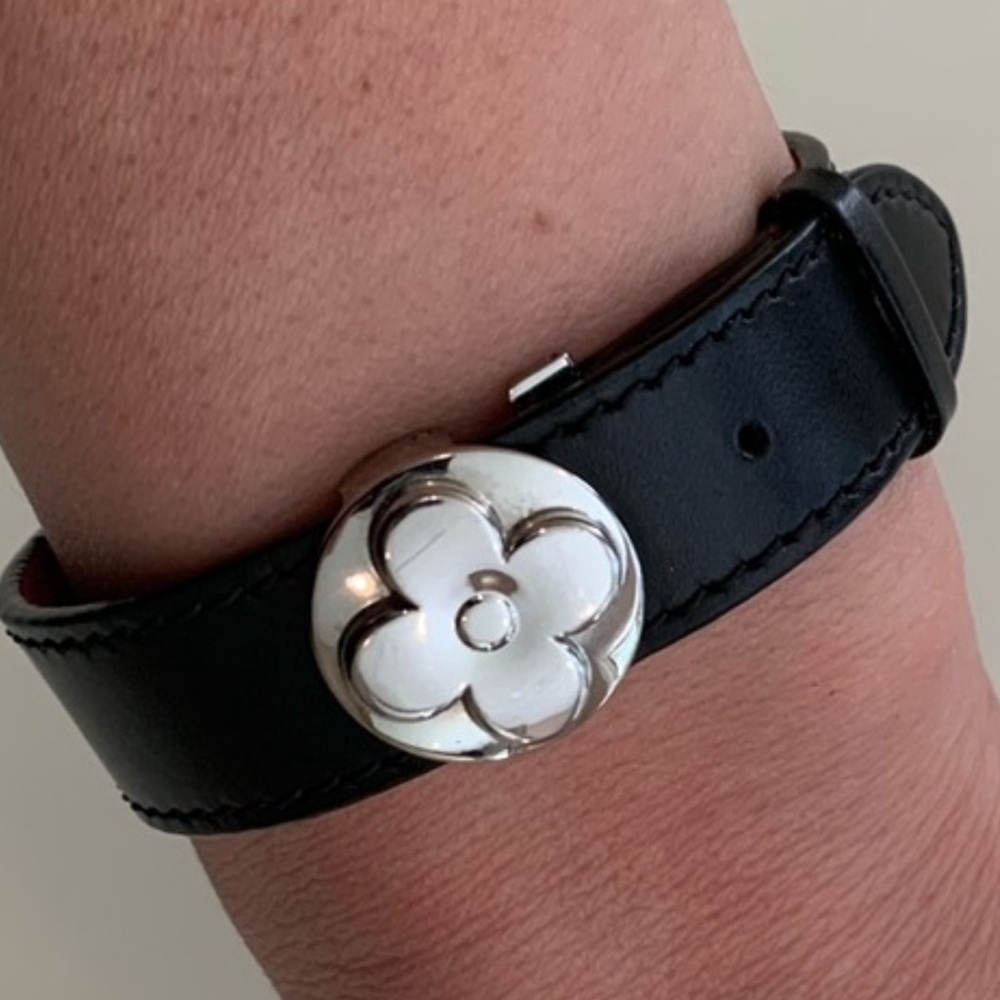 Louis Vuitton Bracelet Vous Good Luck Leather Black Women’s Louis Vuitton - Picture 5 of 15